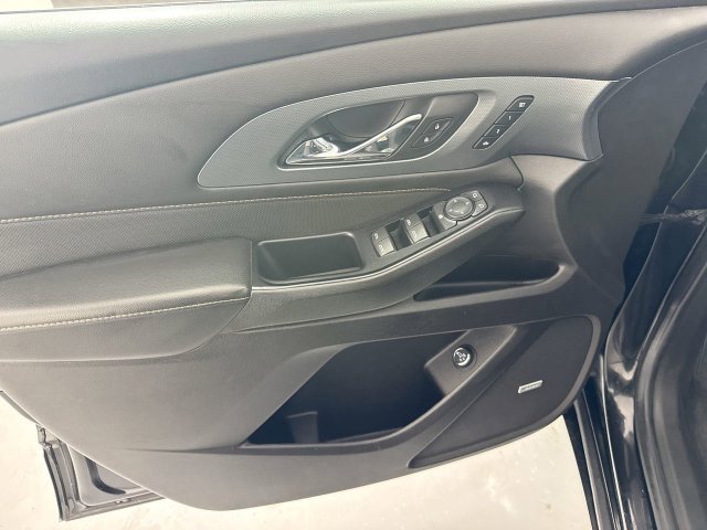 Used 2019 Chevrolet Traverse Premier w/ Redline Edition AWD/4WD image 20