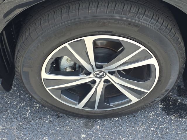 Used 2025 Lexus RX 350 FWD w/ Technology Package image 8