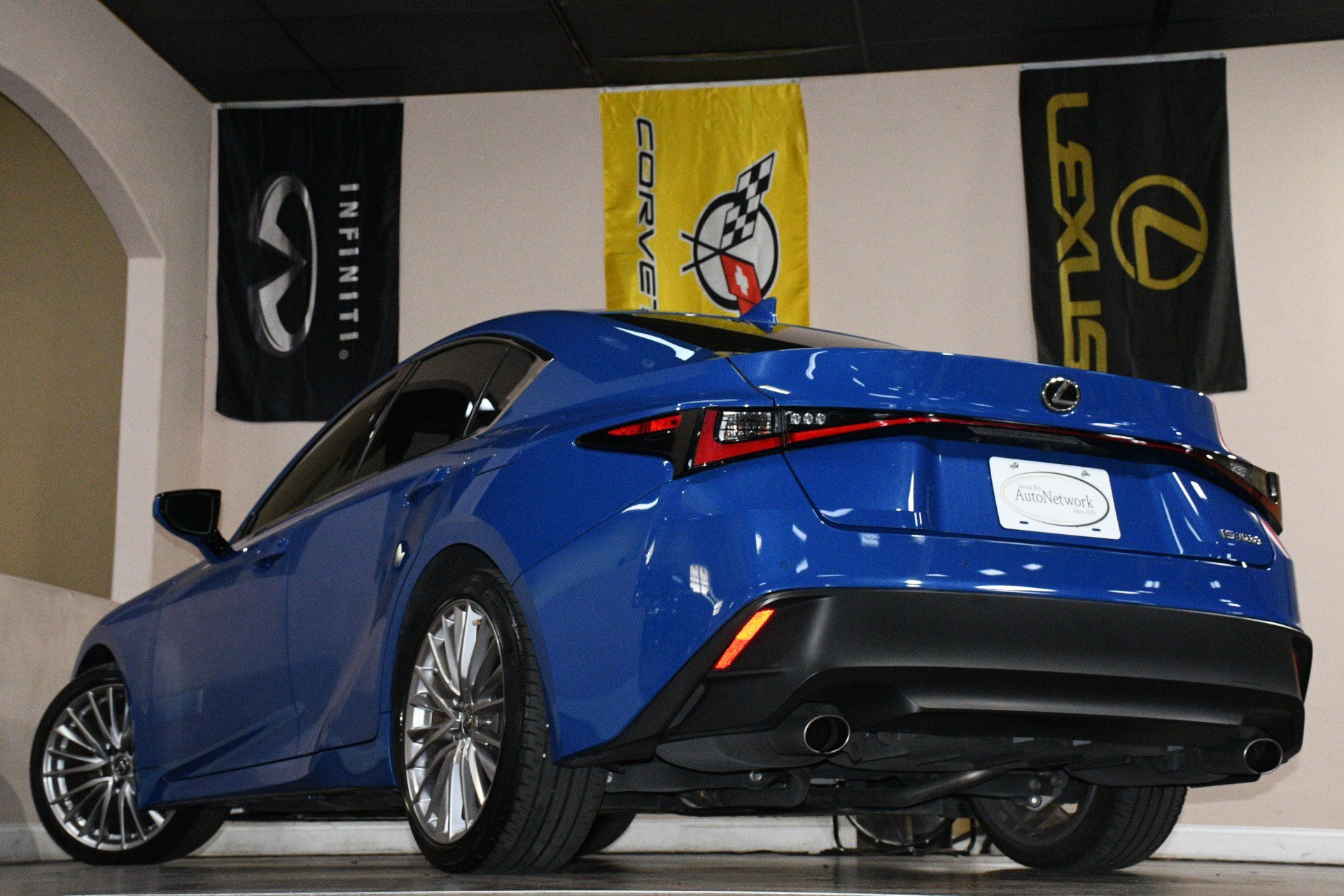 Used 2023 Lexus IS 300 w/ Premium Package RWD image 86