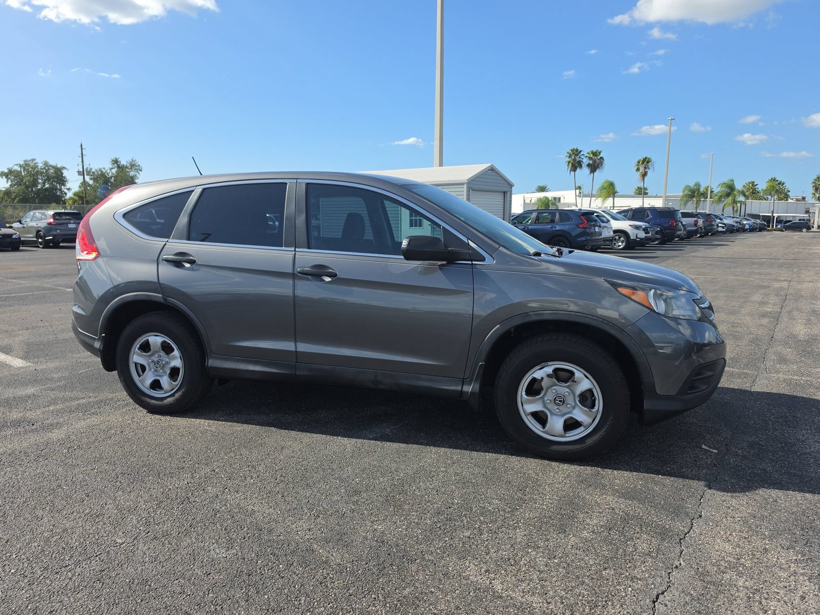 Used 2013 Honda CR-V LX image 2