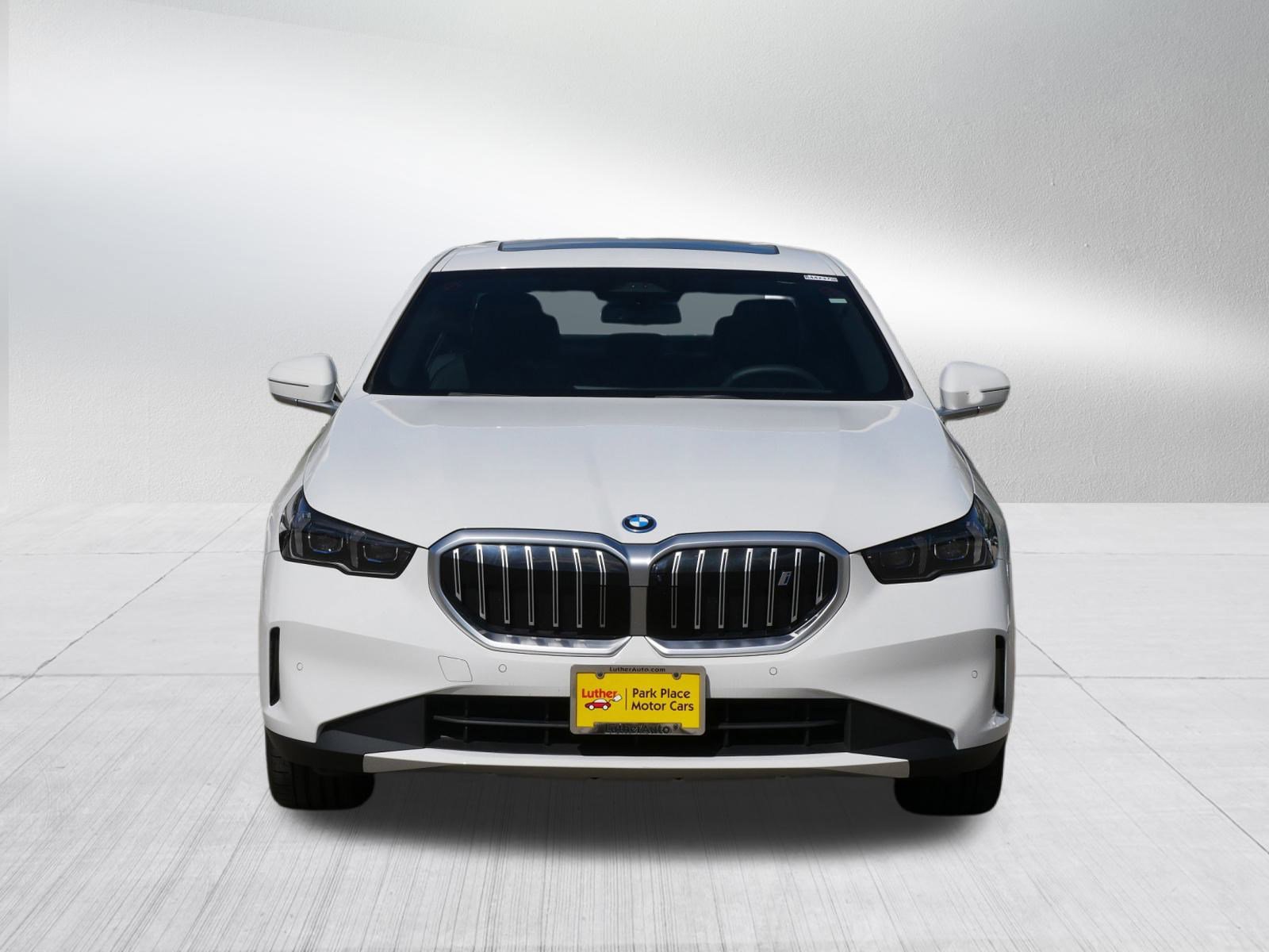 Used 2024 BMW i5 eDrive40i w/ Premium Package video 2
