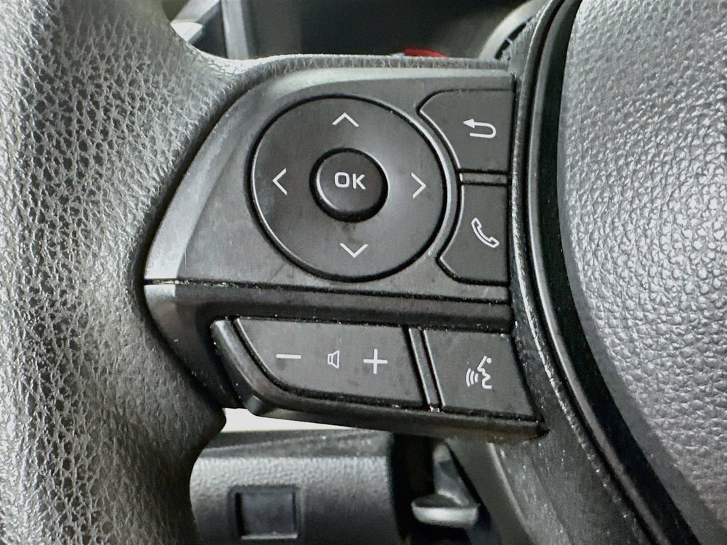 Used 2020 Toyota Corolla LE FWD image 24