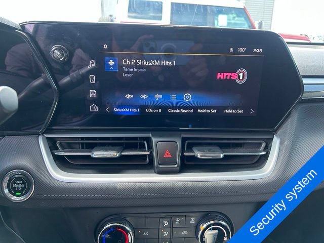 Used 2024 Chevrolet TrailBlazer LS w/ LS Convenience Package FWD image 11
