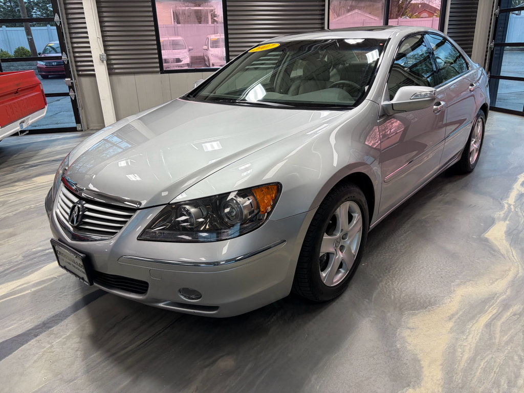 Used 2007 Acura RL w/ Technology Package AWD/4WD image 3