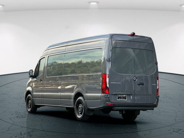 Used 2023 Mercedes-Benz Sprinter 2500 image 5