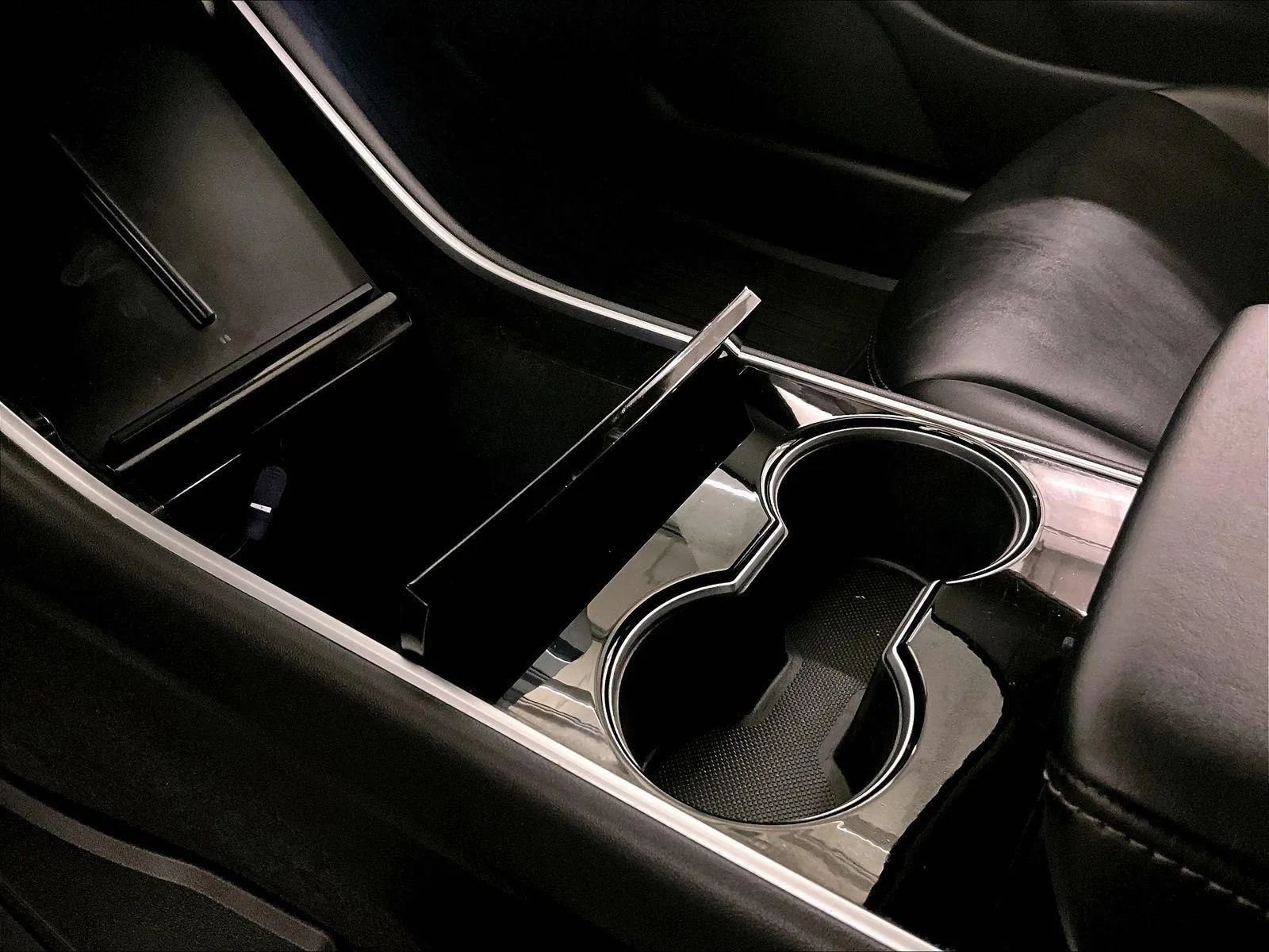 Used 2018 Tesla Model 3 Performance image 16