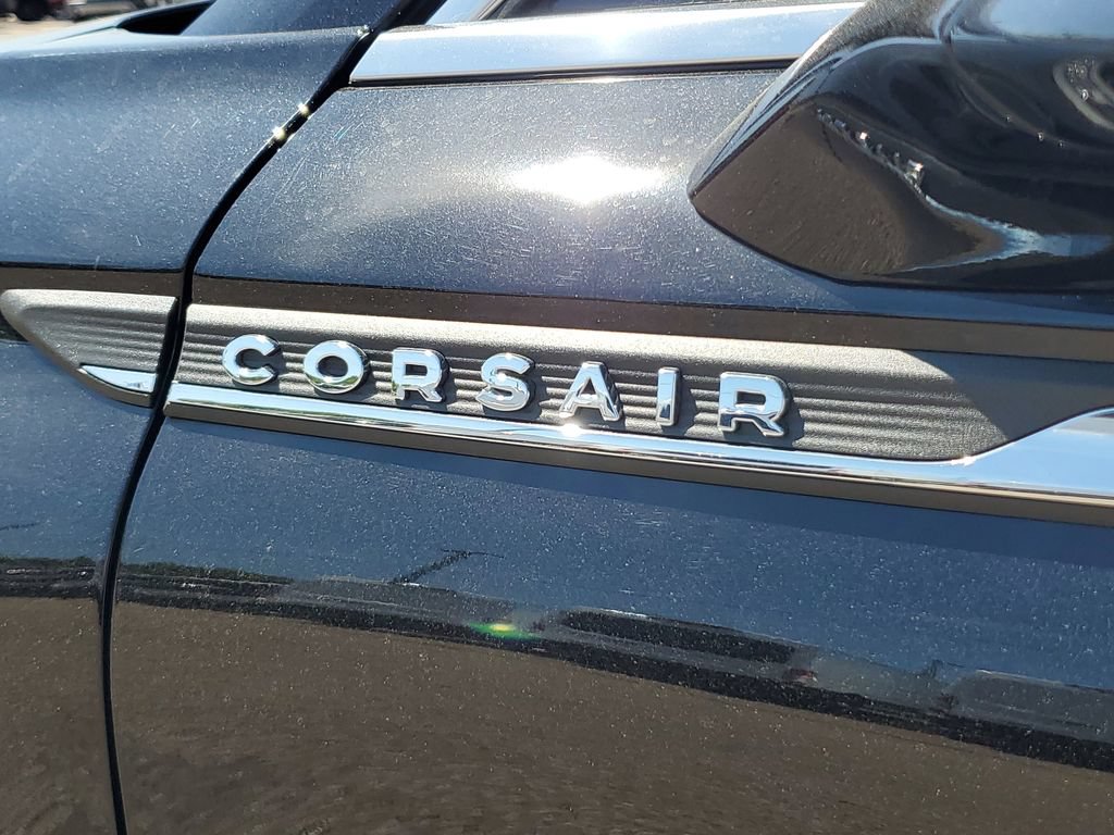 Used 2023 Lincoln Corsair Reserve AWD/4WD image 7