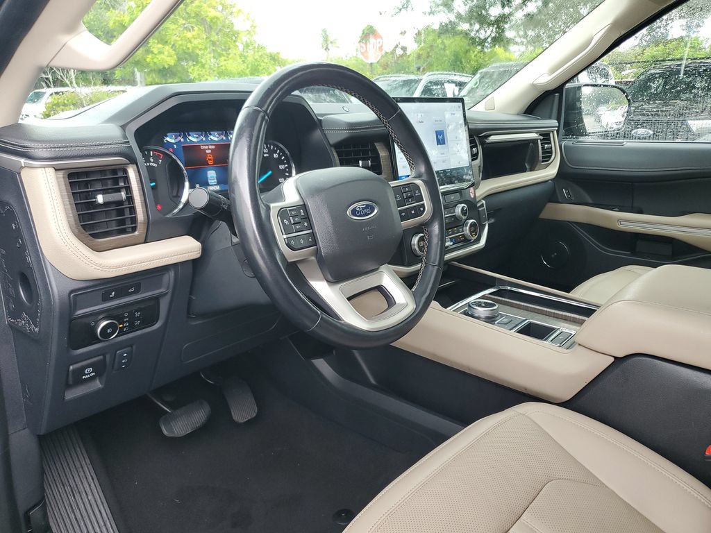 Used 2024 Ford Expedition Max Limited RWD image 22
