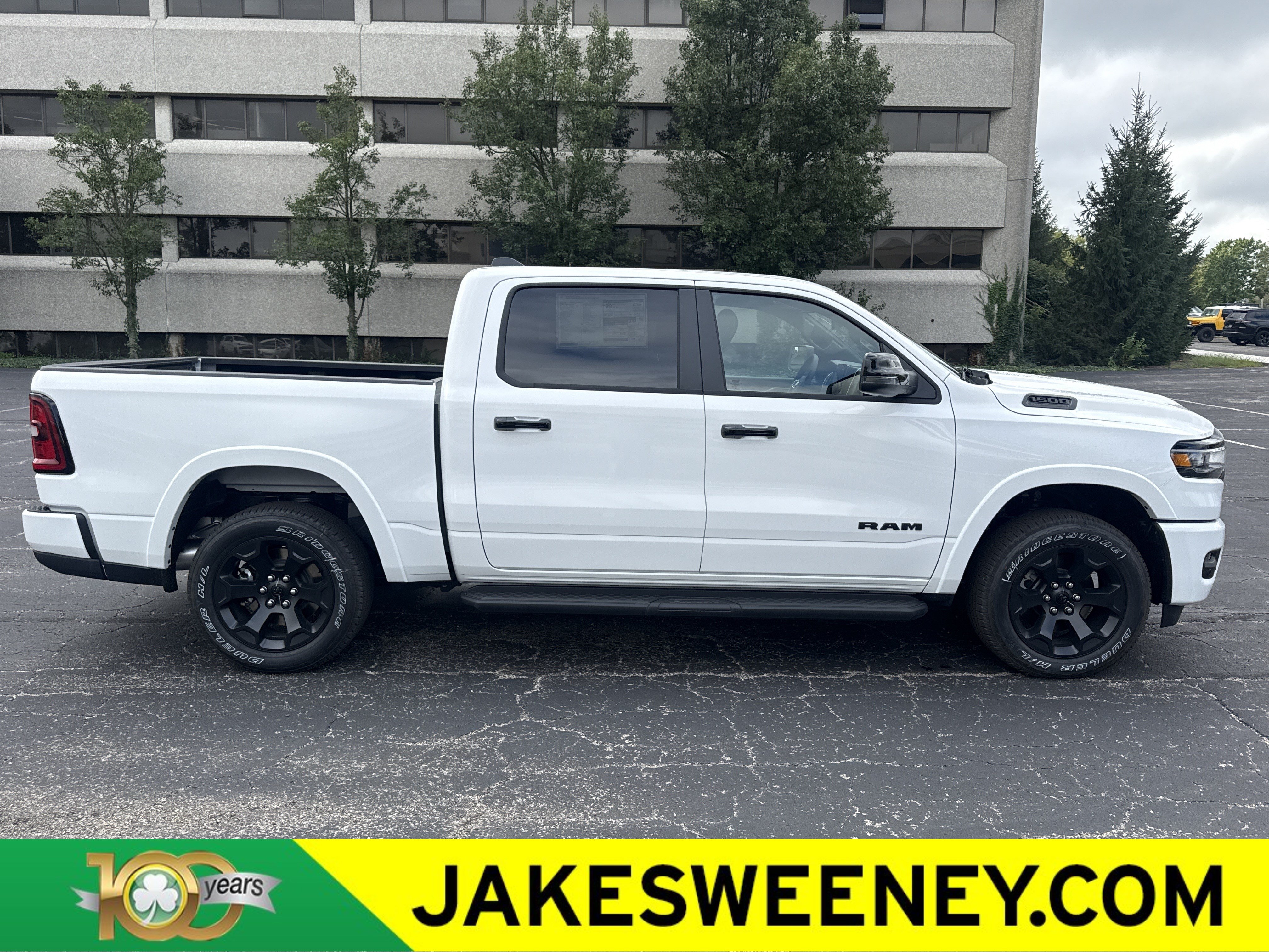 New 2026 RAM 1500 Big Horn AWD/4WD image 11