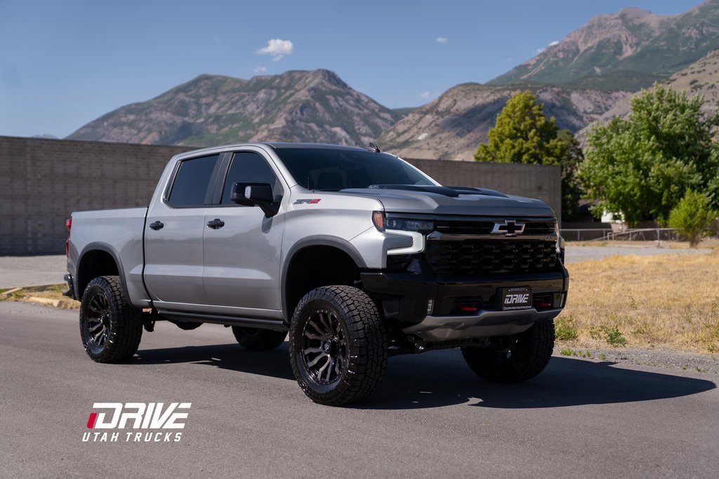 Used 2024 Chevrolet Silverado 1500 ZR2 w/ Technology Package