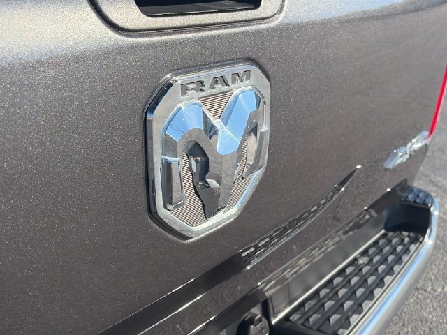 Used 2022 RAM 1500 Big Horn AWD/4WD image 29