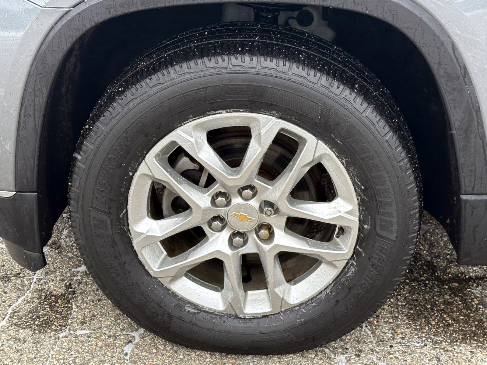 Used 2019 Chevrolet Traverse LT image 8