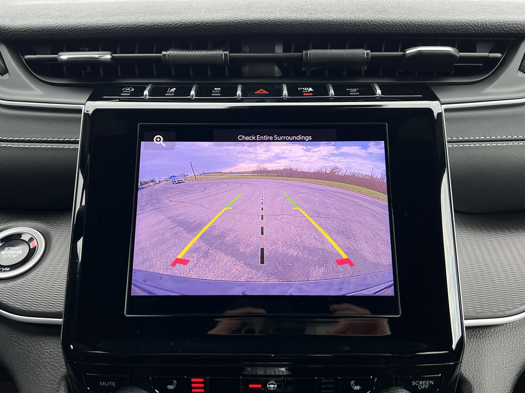 Used 2024 Jeep Grand Cherokee Altitude image 26