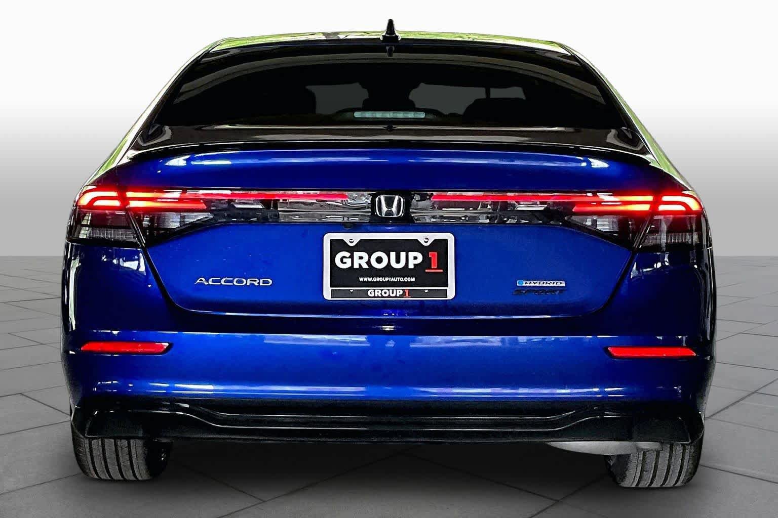 Used 2024 Honda Accord Sport image 4