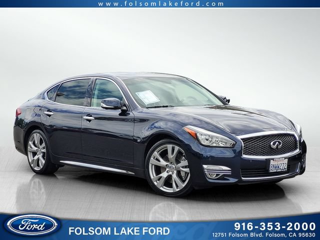 Used 2017 INFINITI Q70 L 3.7 w/ Deluxe Touring Package RWD video 1