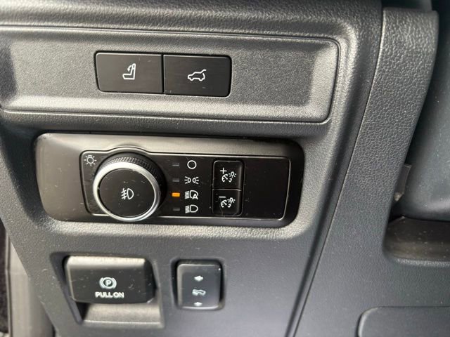 Certified 2024 Ford Expedition Limited image 22