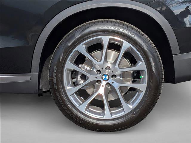 Used 2026 BMW X5 xDrive40i w/ Climate Comfort Package image 10