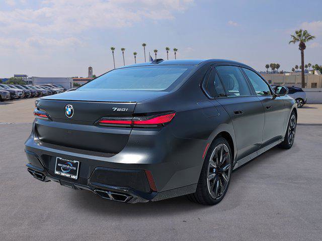 New 2025 BMW 760i xDrive w/ Executive Package image 5