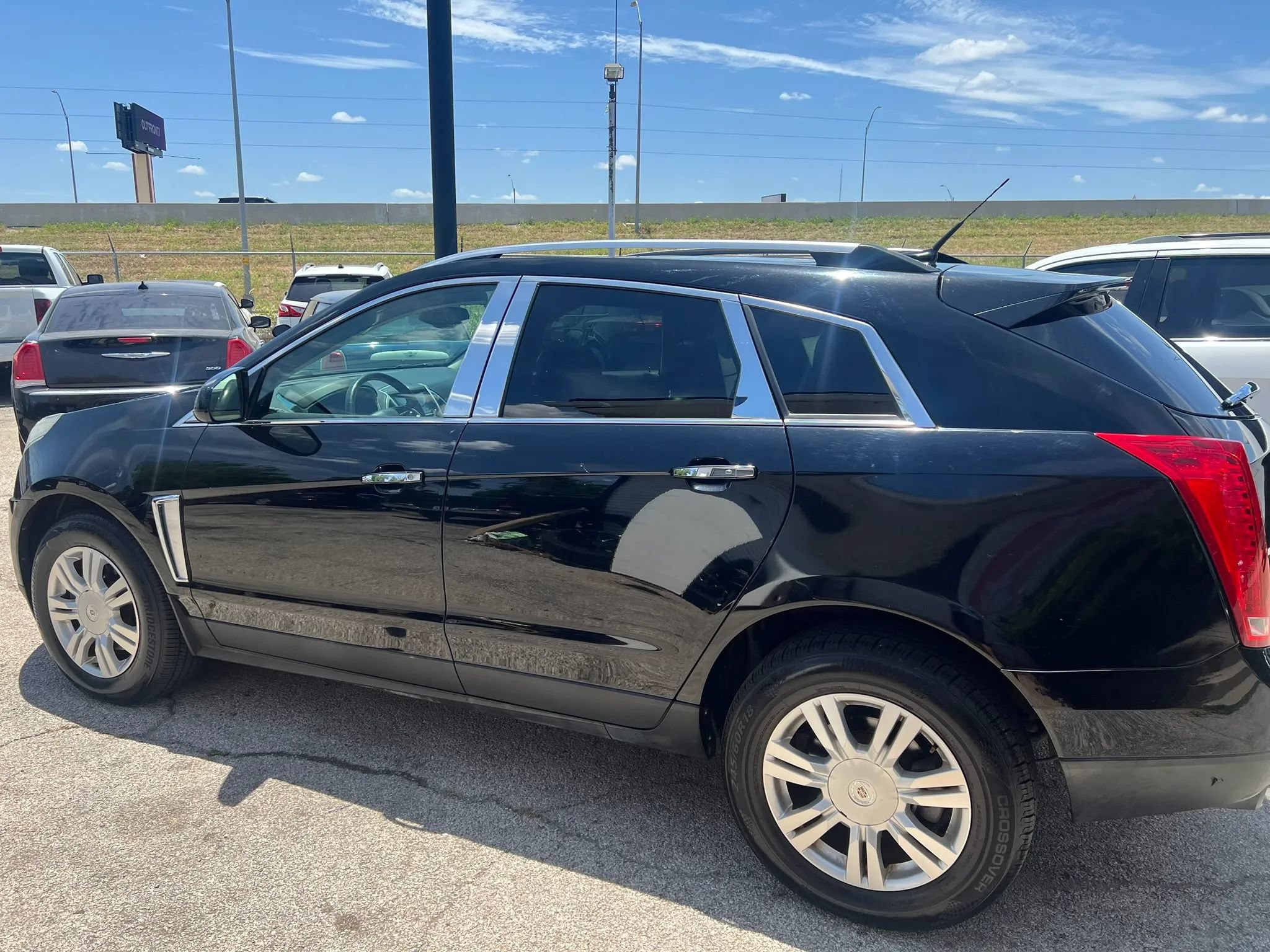Used 2014 Cadillac SRX Luxury AWD/4WD image 6