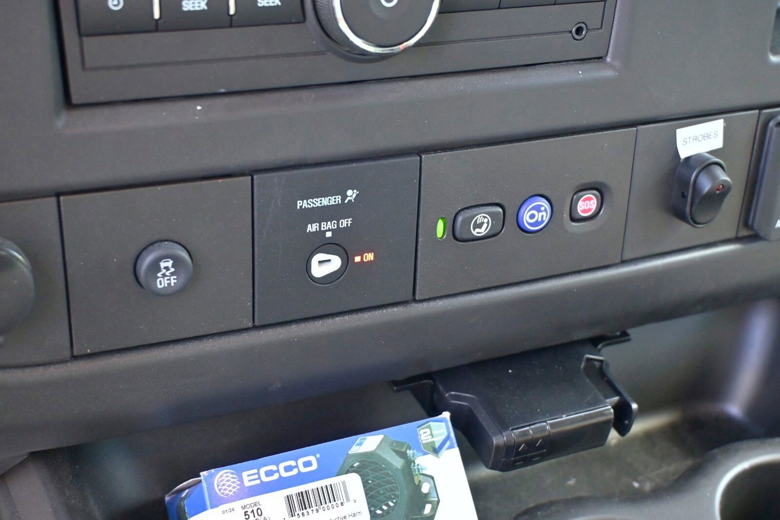 New 2025 Chevrolet Express 3500 w/ Power Convenience Package RWD image 31