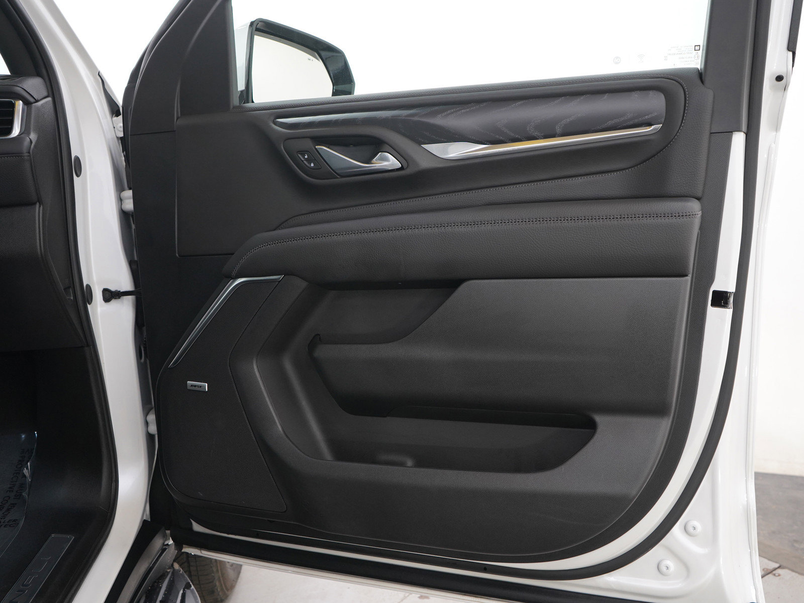 Used 2024 GMC Yukon XL Denali w/ Max Trailering Package AWD/4WD image 9