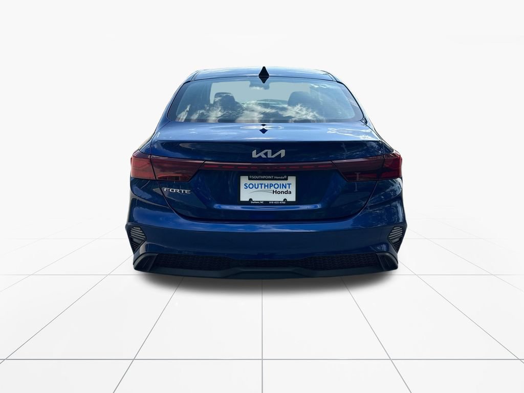 Used 2023 Kia Forte LXS w/ LXS Technology Package FWD image 7