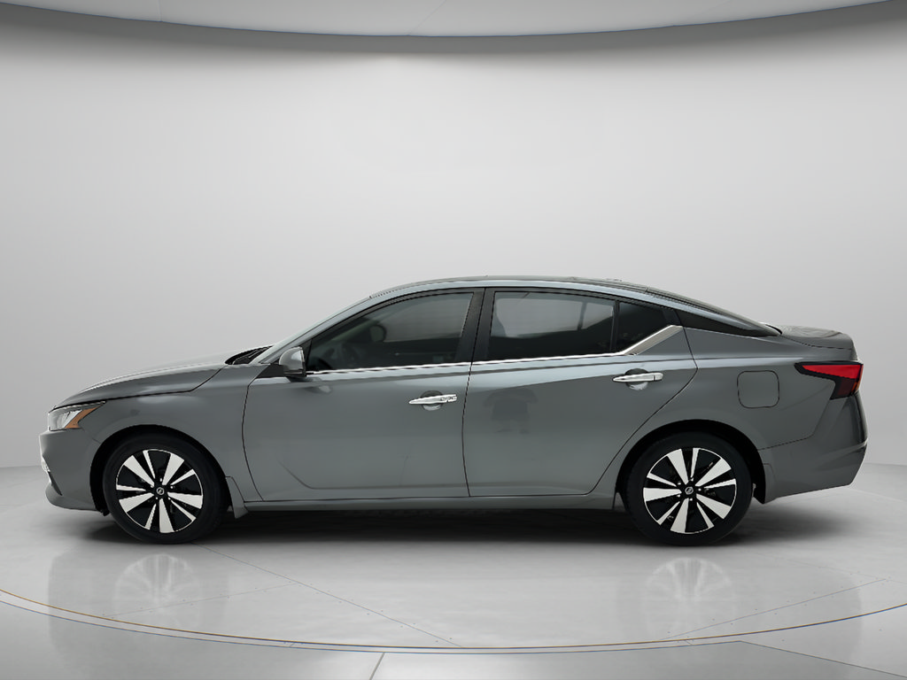 Used 2021 Nissan Altima 2.5 SV w/ SV Premium Package FWD image 8
