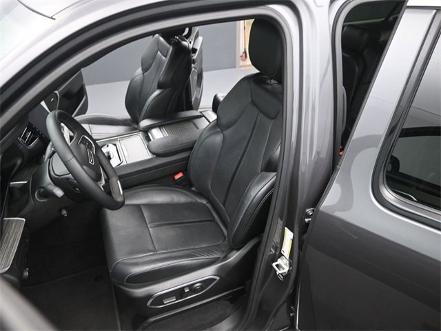 Used 2024 Jeep Wagoneer L Series II w/ Flexible Seating Group image 11