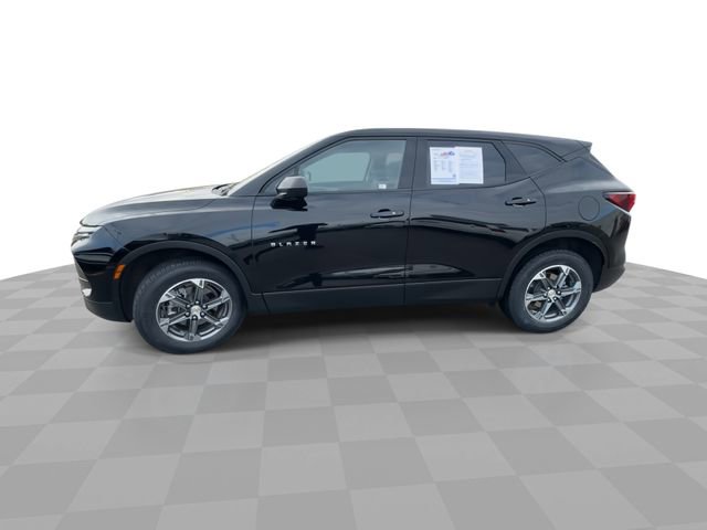 Certified 2025 Chevrolet Blazer LT image 5
