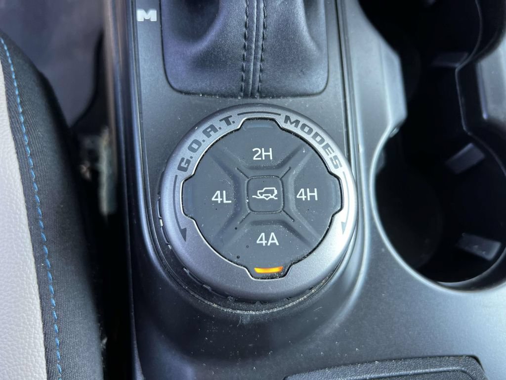 Used 2023 Ford Bronco Wildtrak AWD/4WD image 32