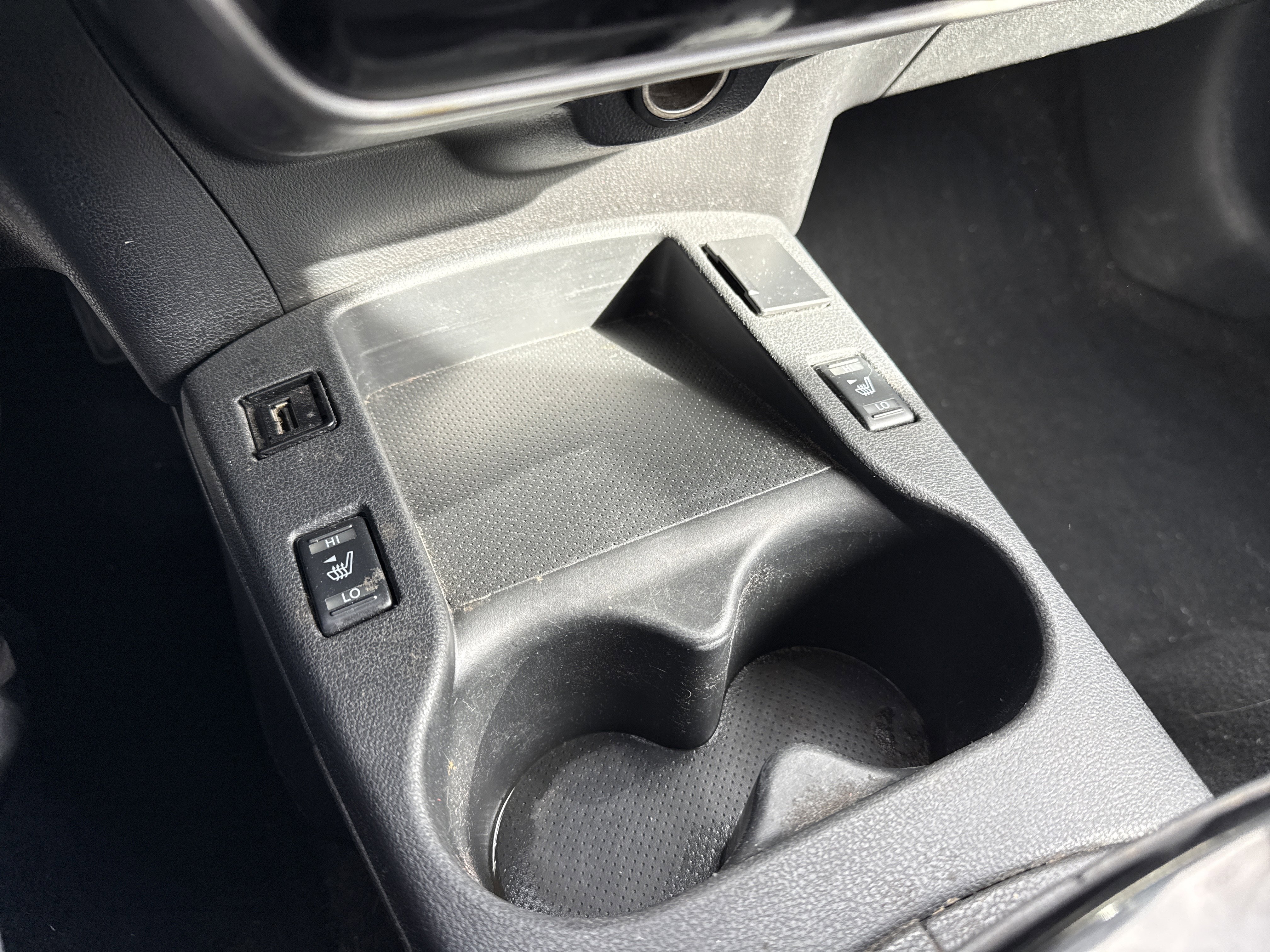 Used 2015 Nissan Leaf SV image 14