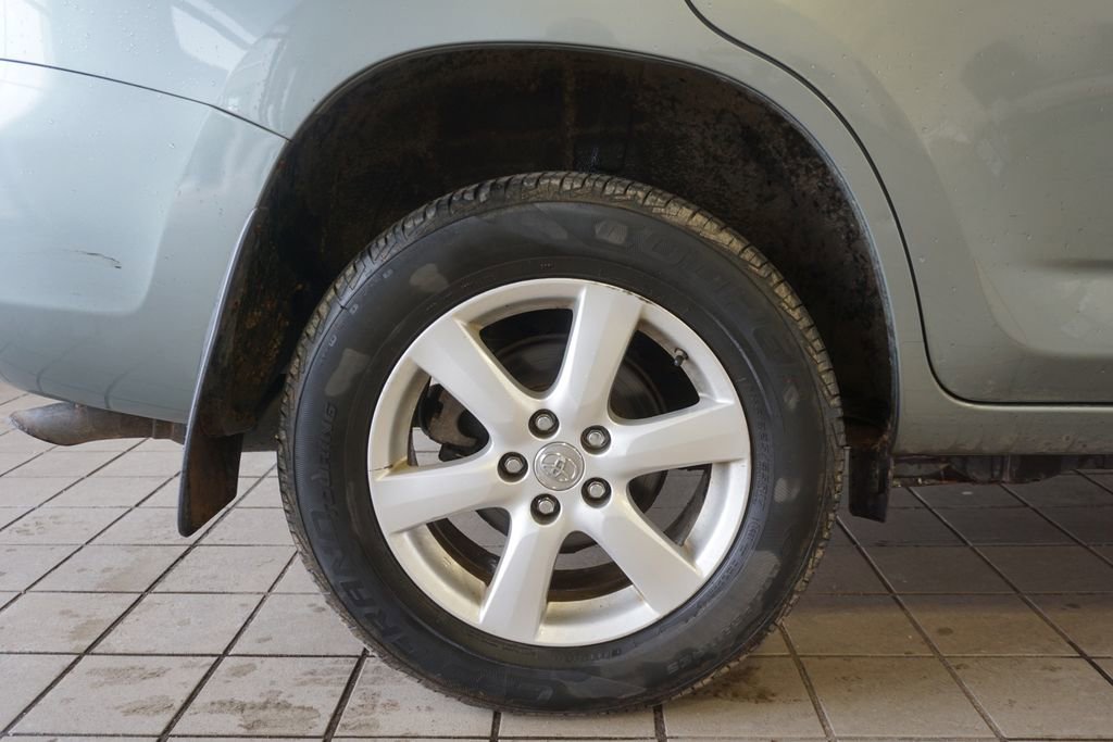 Used 2008 Toyota RAV4 Limited image 27