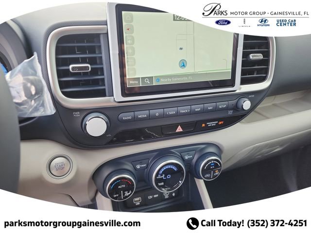 New 2025 Hyundai Venue Limited image 18