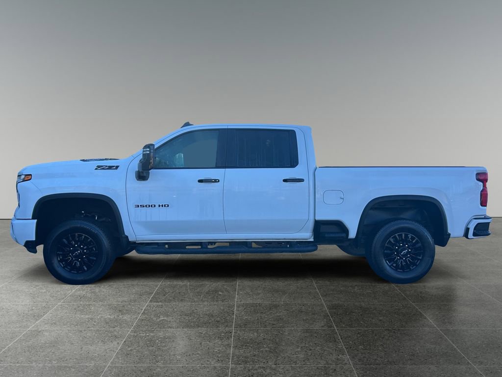 Used 2024 Chevrolet Silverado 3500 LT w/ Z71 Sport Edition image 4