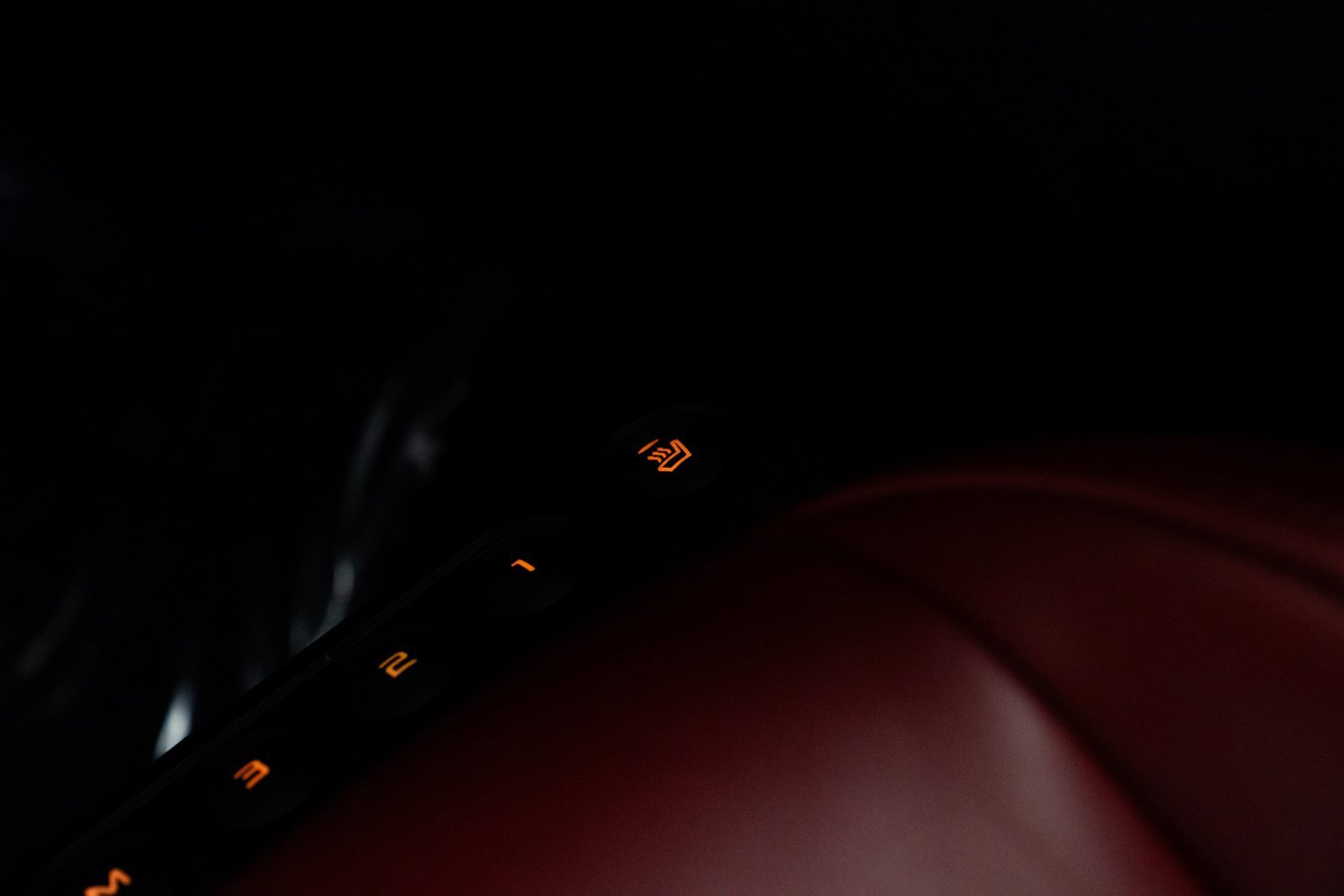 Used 2015 McLaren 650S Coupe image 17