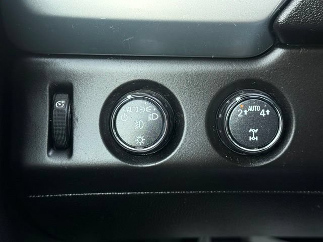 Used 2017 Chevrolet Tahoe Premier AWD/4WD image 27