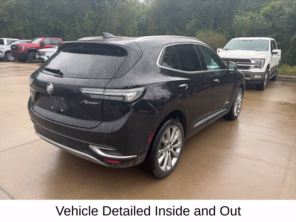 Used 2023 Buick Envision Avenir AWD/4WD image 8