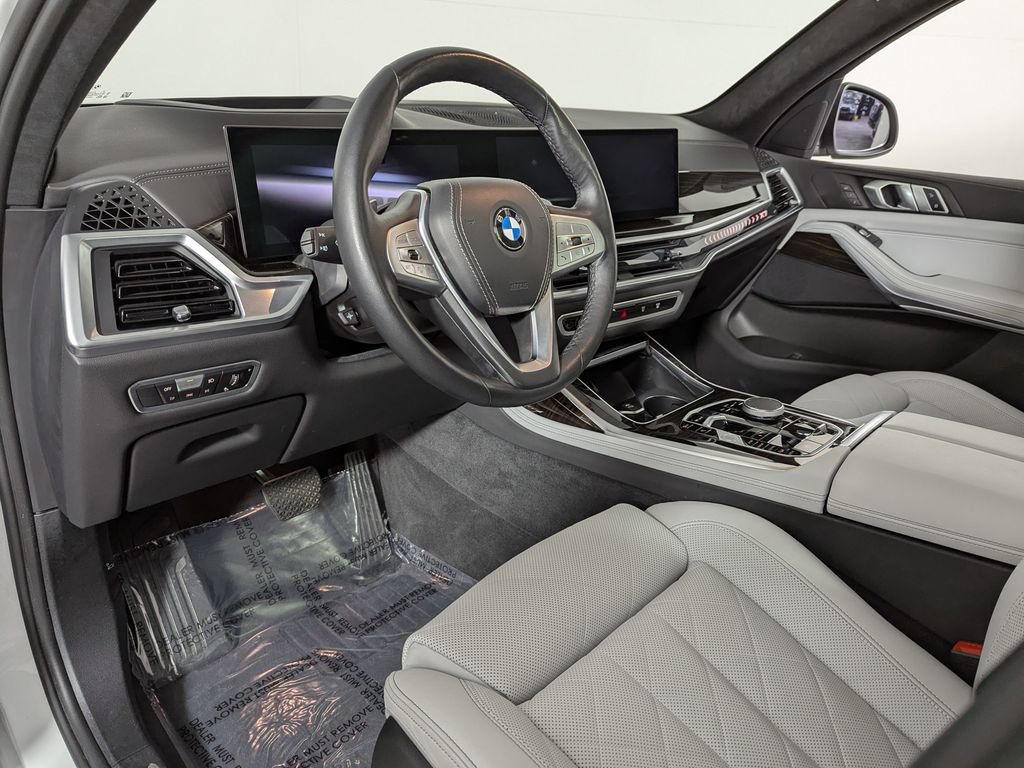 Certified 2023 BMW X7 xDrive40i image 16
