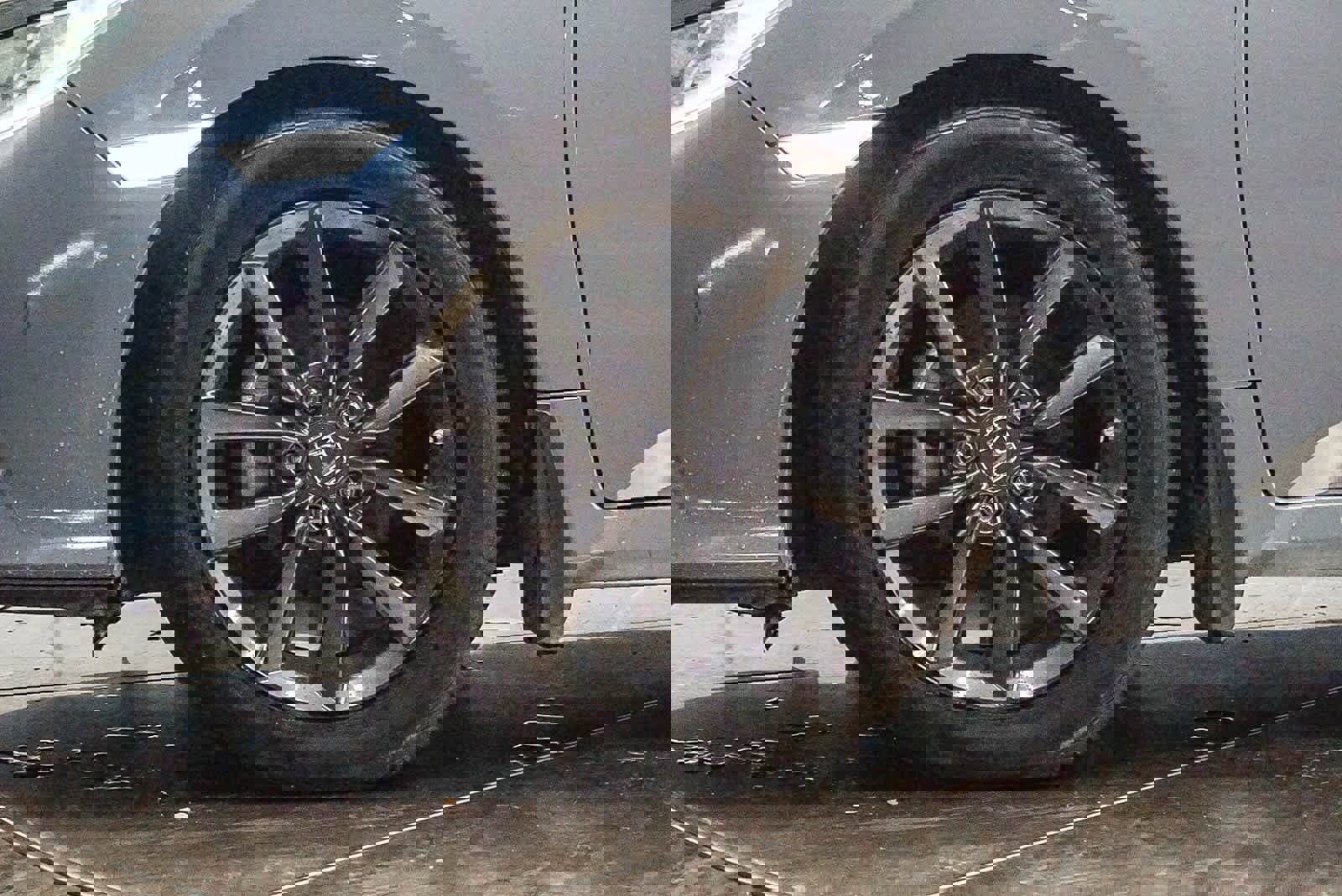 Used 2021 Honda Civic EX image 9