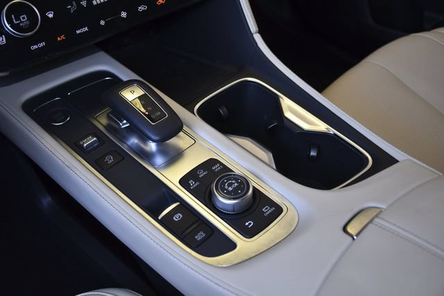Certified 2025 INFINITI QX60 Sensory w/ Vision Package AWD/4WD image 13
