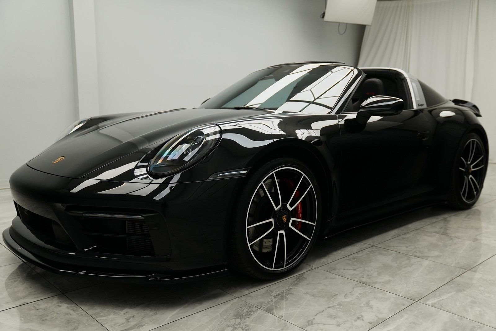 Used 2022 Porsche 911 Targa 4 GTS image 24