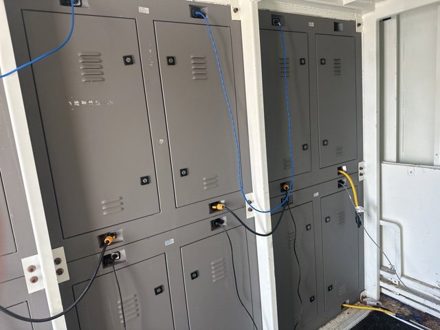 Used 2008 Chevrolet Express 3500 image 14