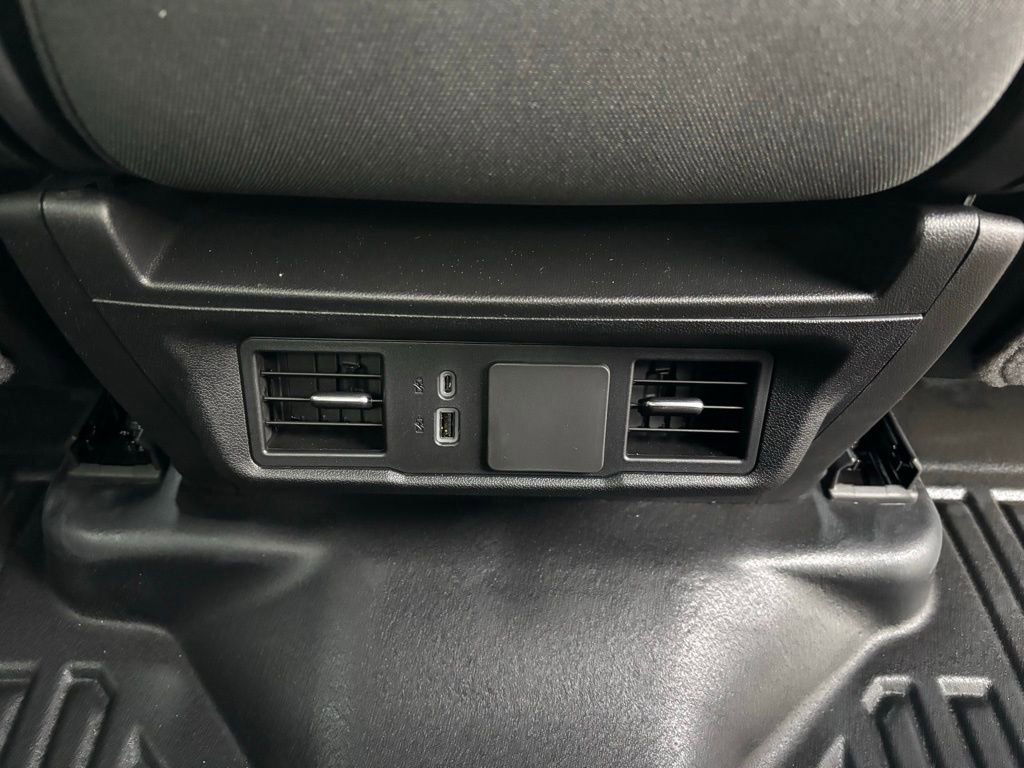 New 2026 GMC Sierra 2500 Pro w/ Convenience Package image 32