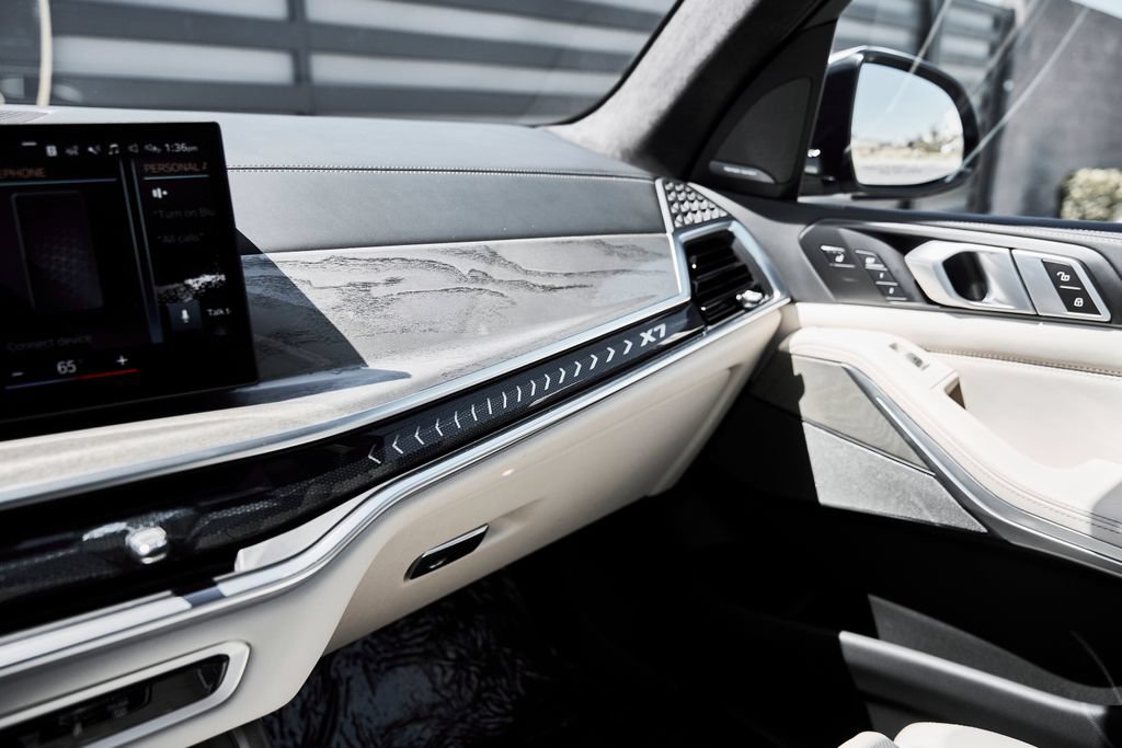 Used 2023 BMW ALPINA XB7 AWD/4WD image 90