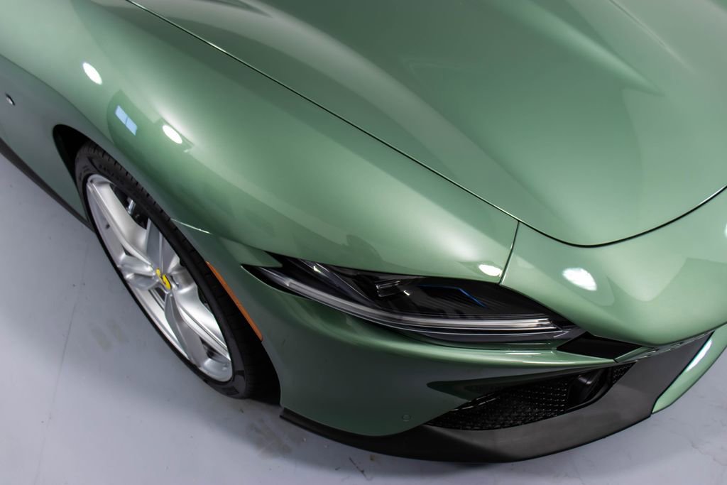 Certified 2024 Ferrari Roma Spider RWD image 12
