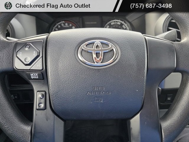 Used 2016 Toyota Tacoma SR image 25