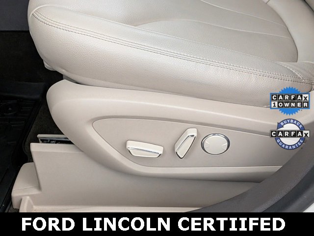 Certified 2022 Lincoln Nautilus AWD w/ Premium Package image 14