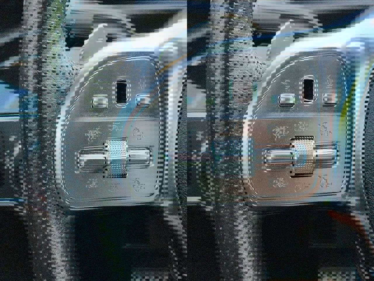 Used 2023 Mercedes-Benz CLA 250 image 12