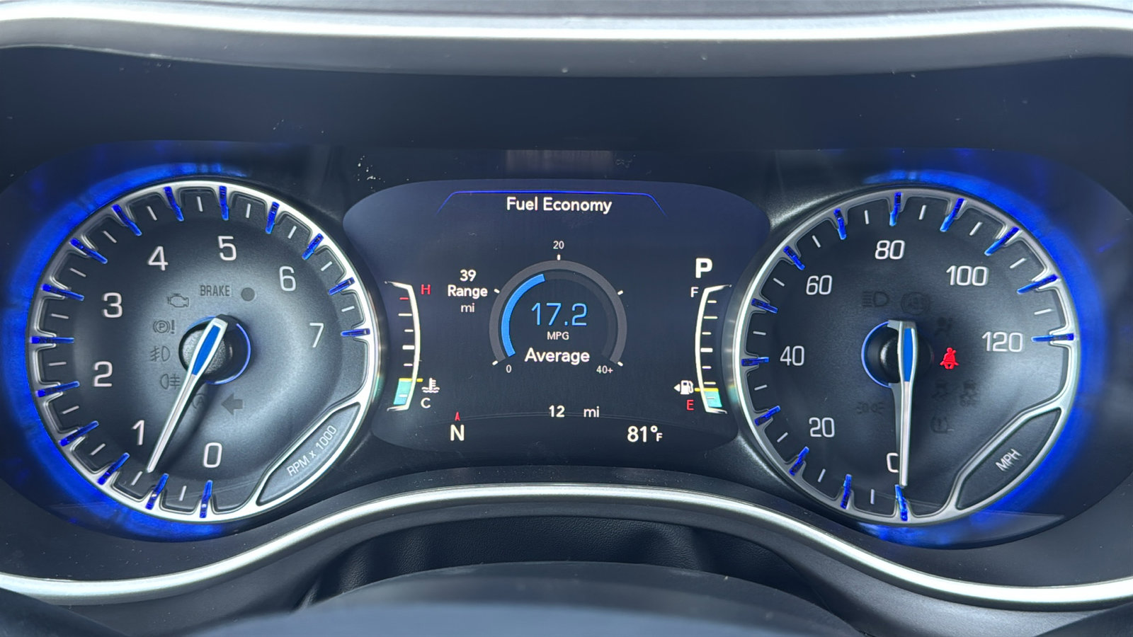 New 2026 Chrysler Pacifica Select FWD image 20