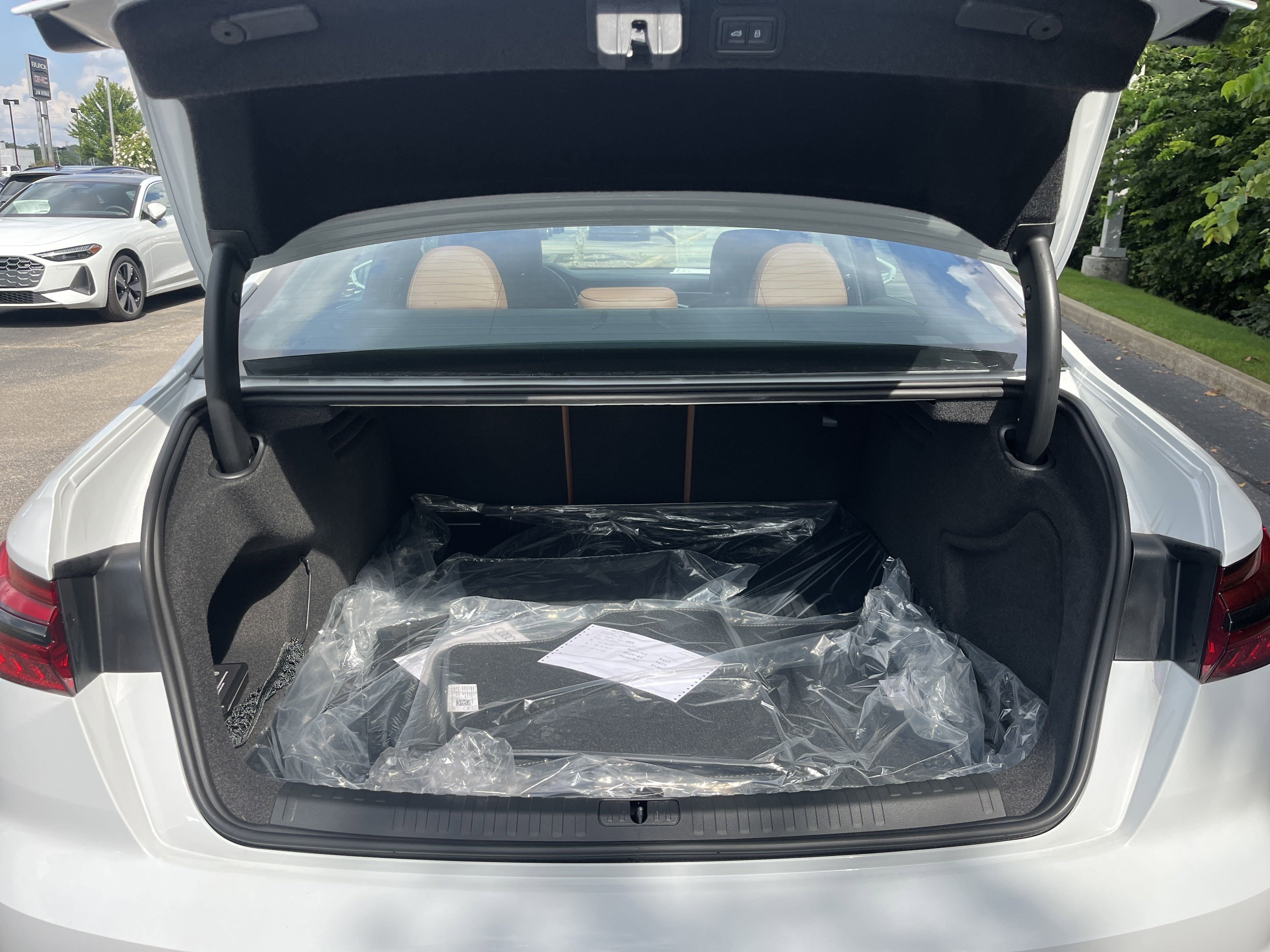 New 2025 Audi A6 Premium Plus image 8